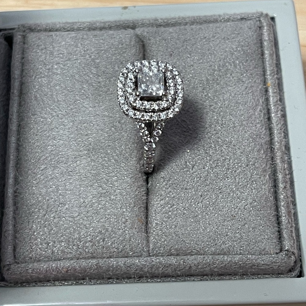 Engagement Ring - Picture 3 of 5